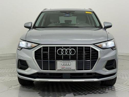 2022 Audi Q3 40 Premium