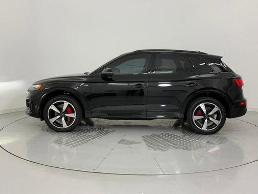 2024 Audi Q5 45 S line Prestige