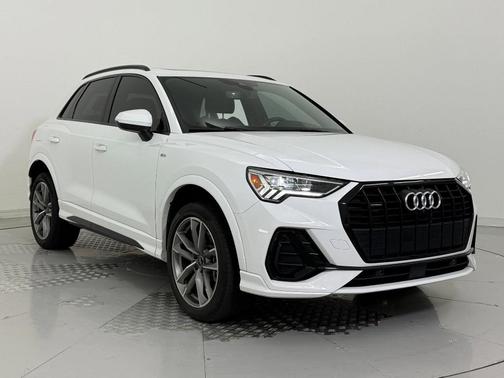 2024 Audi Q3 45 S line Premium Plus