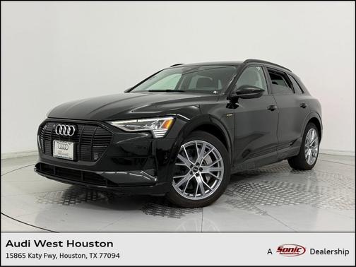 2021 Audi e-tron Prestige
