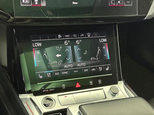 2021 Audi e-tron Prestige