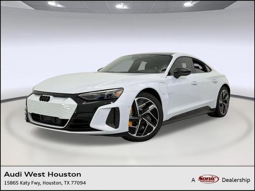 Suzuka Gray Metallic 2024 Audi RS e-tron GT quattro
