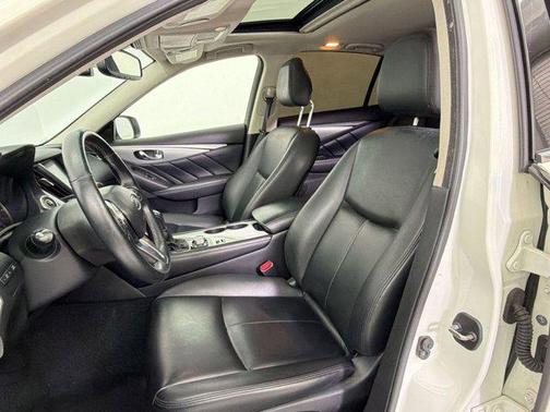 Majestic White 2021 INFINITI Q50 3.0t LUXE