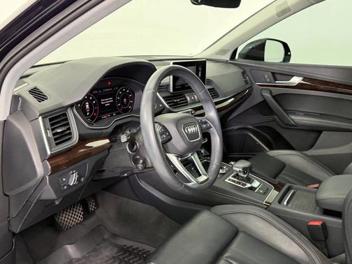 2019 Audi Q5 2.0T Premium Plus