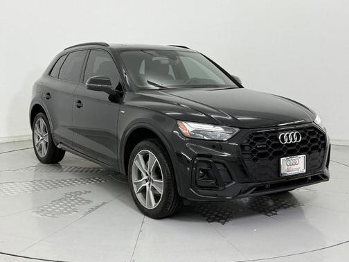 2025 Audi Q5 45 S line Premium