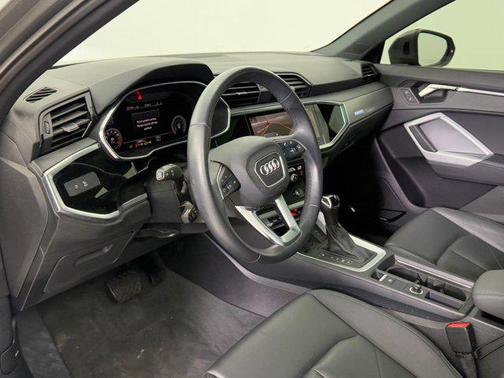 2023 Audi Q3 45 S line Premium Plus