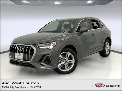 2023 Audi Q3 45 S line Premium Plus