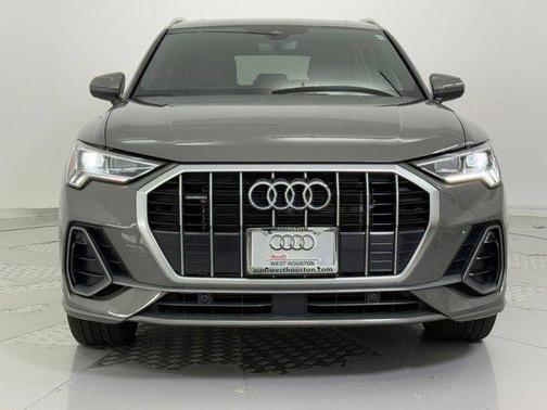 2023 Audi Q3 45 S line Premium Plus