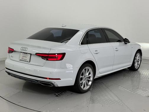 2019 Audi A4 45 Premium