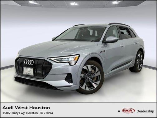 2021 Audi e-tron Premium