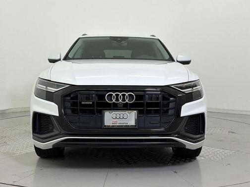 Glacier White Metallic 2020 Audi Q8 55 Premium Plus