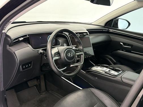 Phantom Black 2022 Hyundai TUCSON Limited