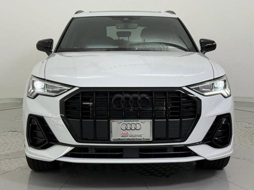 2025 Audi Q3 45 S line Premium Plus