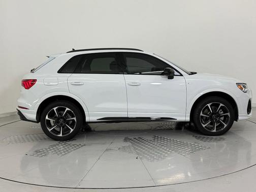 2025 Audi Q3 45 S line Premium Plus