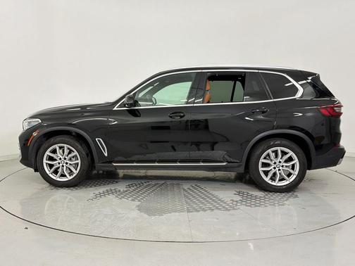 Jet Black 2022 BMW X5 xDrive40i