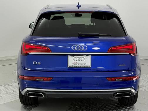 2022 Audi Q5 55 S line Premium