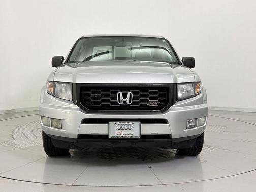 Alabaster Silver Metallic 2014 Honda Ridgeline Sport