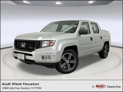 Alabaster Silver Metallic 2014 Honda Ridgeline Sport