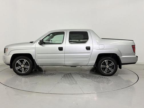 Alabaster Silver Metallic 2014 Honda Ridgeline Sport