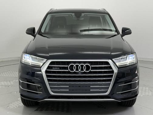 2017 Audi Q7 2.0T Premium