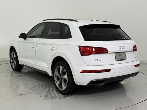 2020 Audi Q5 45 Premium
