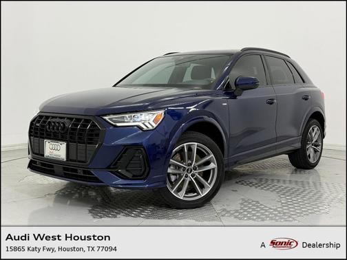 2025 Audi Q3 Premium 45 TFSI S line quattro Tiptronic