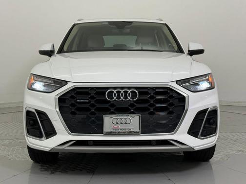 2022 Audi Q5 45 S line Premium Plus