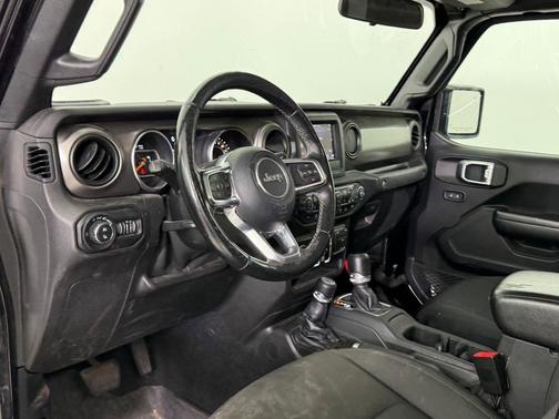 2020 Jeep Gladiator Sport S