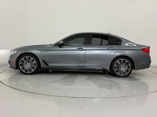 2018 BMW 530e iPerformance