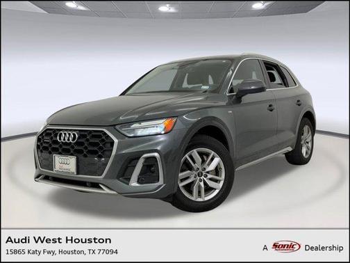 2022 Audi Q5 45 S line Premium