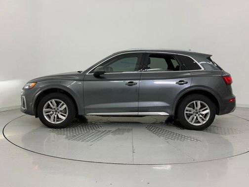2022 Audi Q5 45 S line Premium
