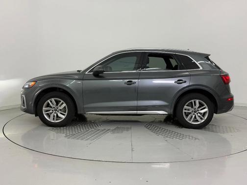 2022 Audi Q5 45 S line Premium
