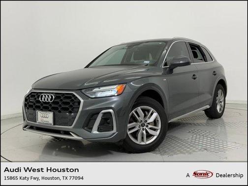 2022 Audi Q5 45 S line Premium