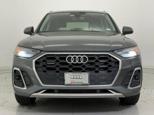 2022 Audi Q5 45 S line Premium