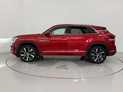 2024 Volkswagen Atlas Cross Sport 2.0T SEL Premium