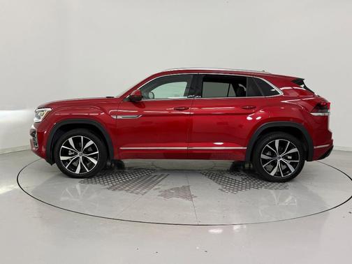 2024 Volkswagen Atlas Cross Sport 2.0T SEL Premium