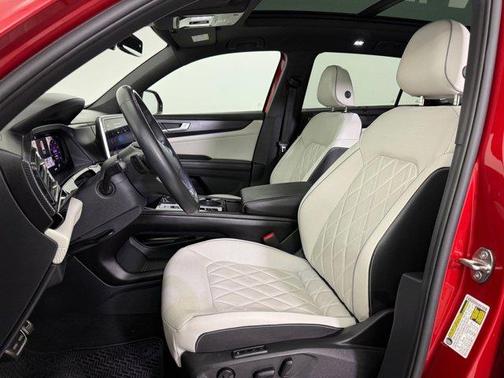 2024 Volkswagen Atlas Cross Sport 2.0T SEL Premium
