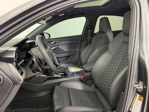 2025 Audi RS 3 TFSI quattro S tronic