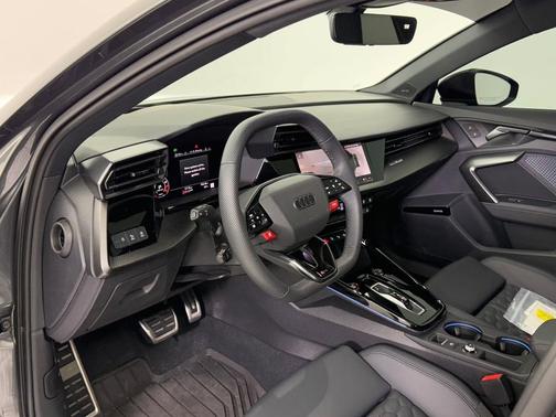 2025 Audi RS 3 TFSI quattro S tronic
