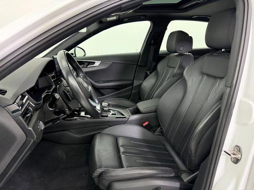 2024 Audi A4 45 S line Premium Plus
