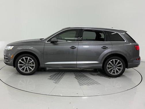 2019 Audi Q7 45 Premium Plus
