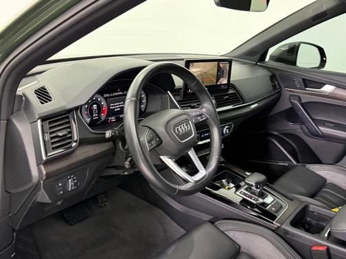 2021 Audi Q5 45 Premium Plus