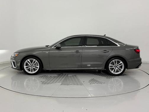 2023 Audi A4 45 S line Premium Plus