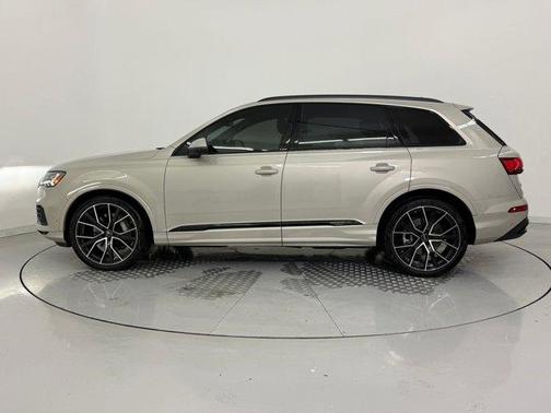 2023 Audi Q7 55 Prestige