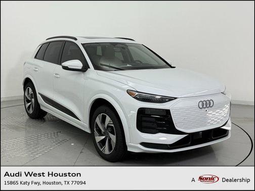 2025 Audi Q6 e-tron Premium Plus quattro