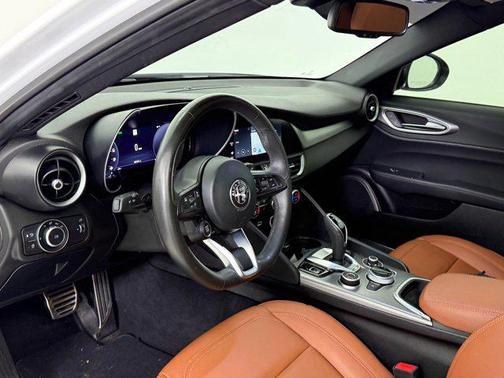 2024 Alfa Romeo Giulia Ti