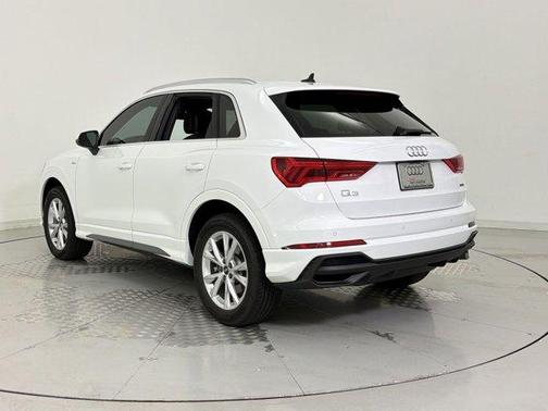 Arkona White 2025 Audi Q3 Premium 45 TFSI S line quattro Tiptronic