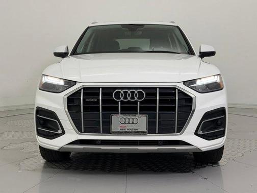 2023 Audi Q5 40 Premium