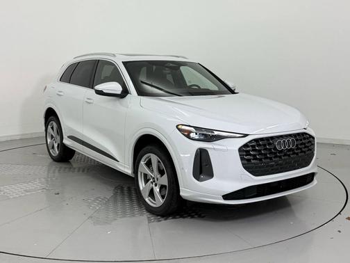 2025 Audi Q5 Premium Plus