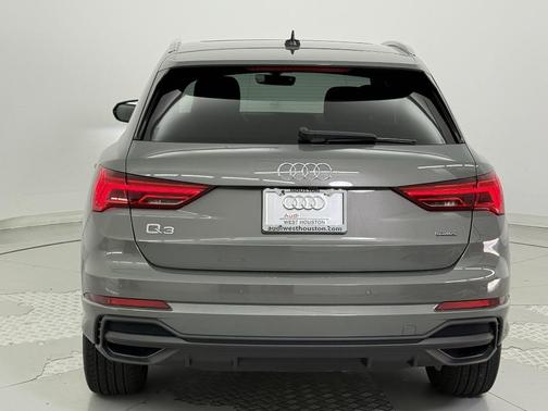 2024 Audi Q3 45 S line Premium Plus